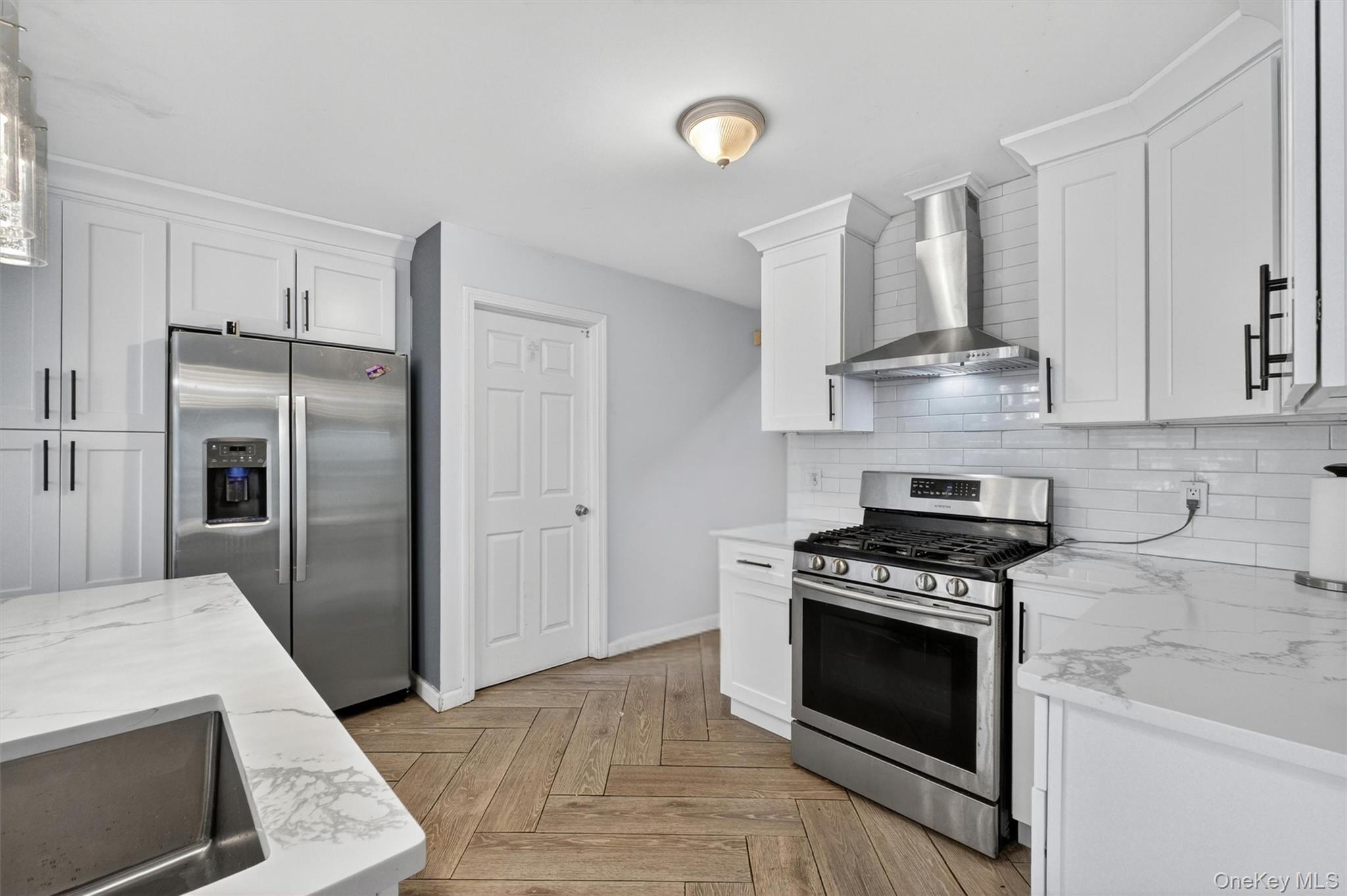 5 Red Tail Ct Court – For Sale photo 11