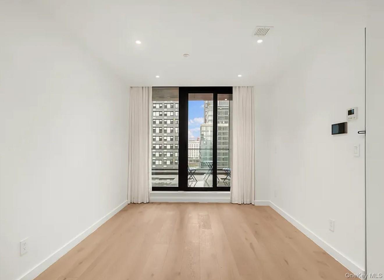 4262 Hunter Street, Unit 10A photo 11
