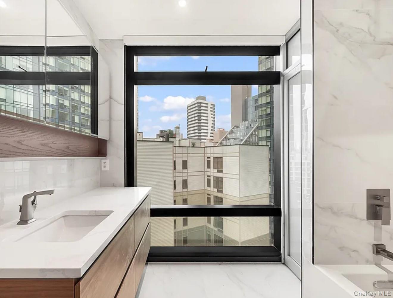 4262 Hunter Street, Unit 10A photo 8