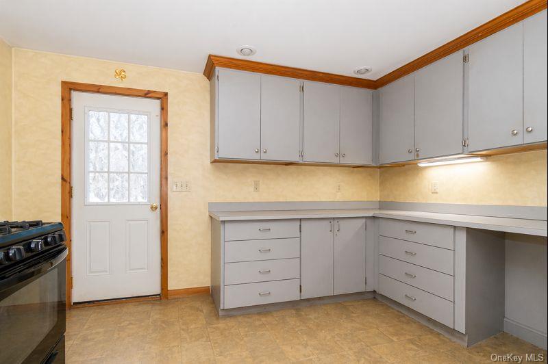5619 Scottsburg Road E – For Sale photo 5