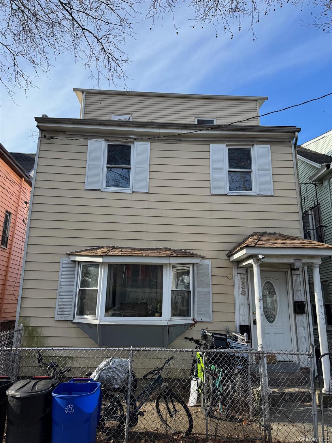 238 S 5th Avenue – For Sale photo 4