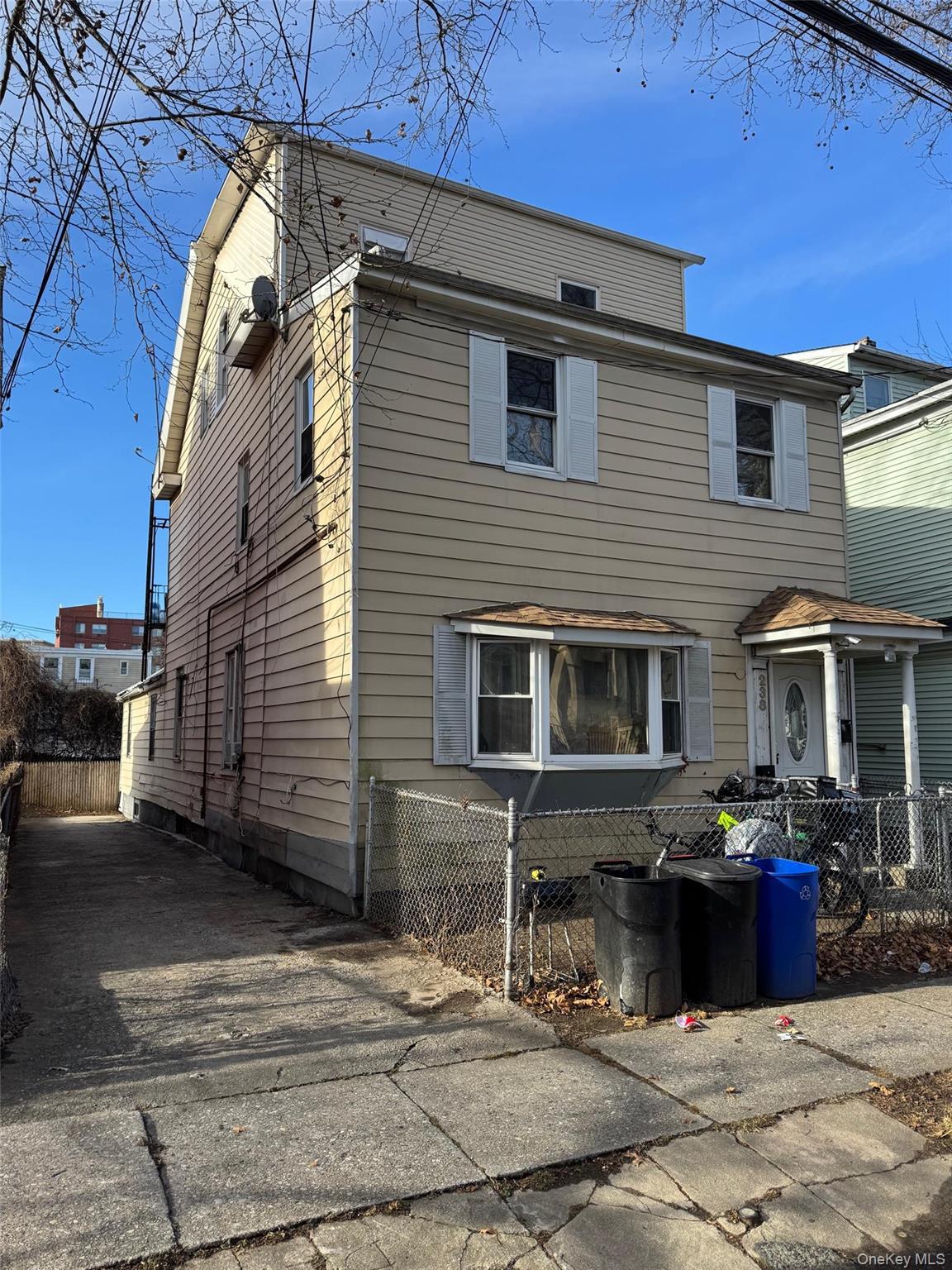 238 S 5th Avenue – For Sale photo 3