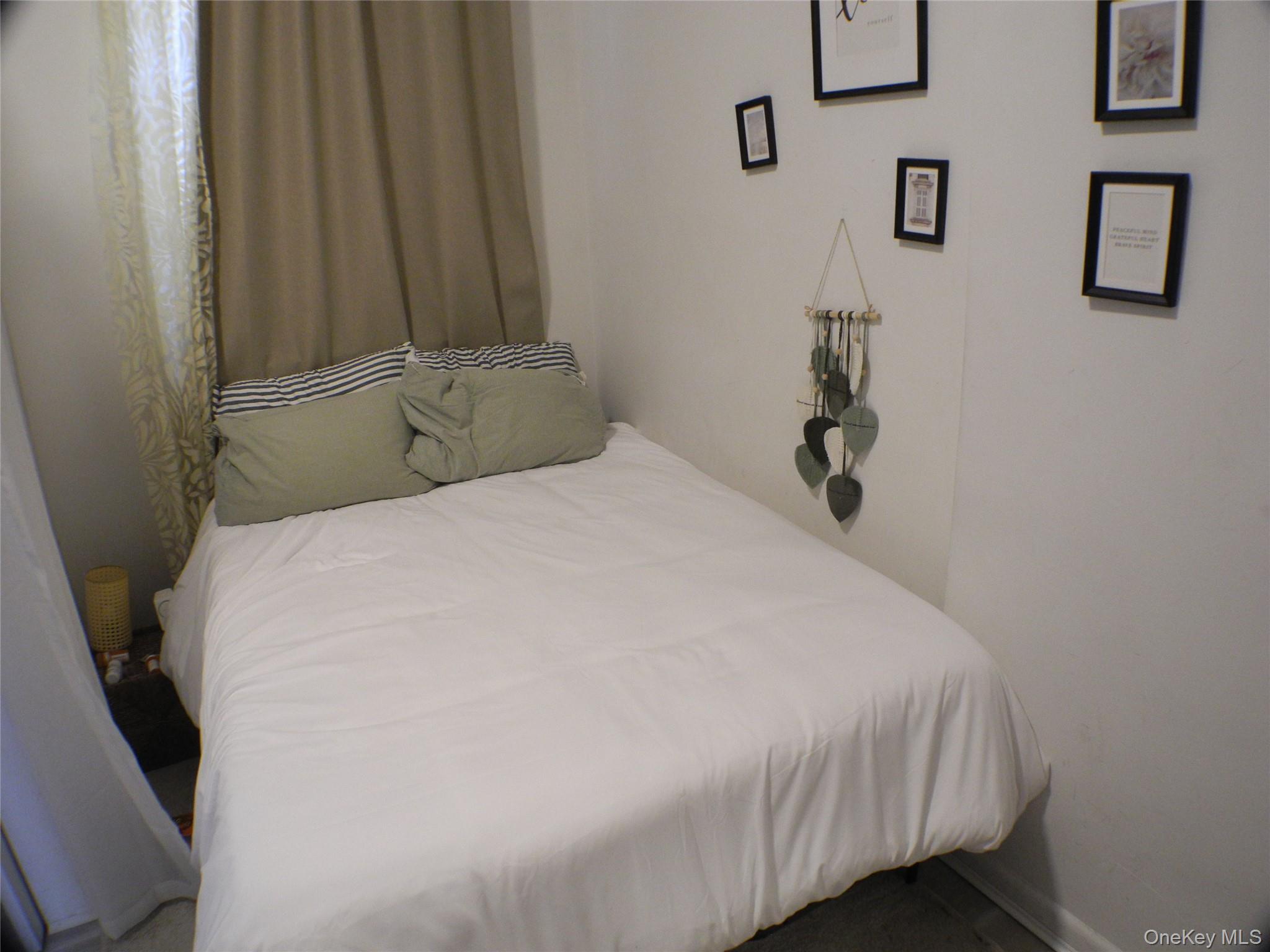 252 E 33 Street E – For Sale photo 19