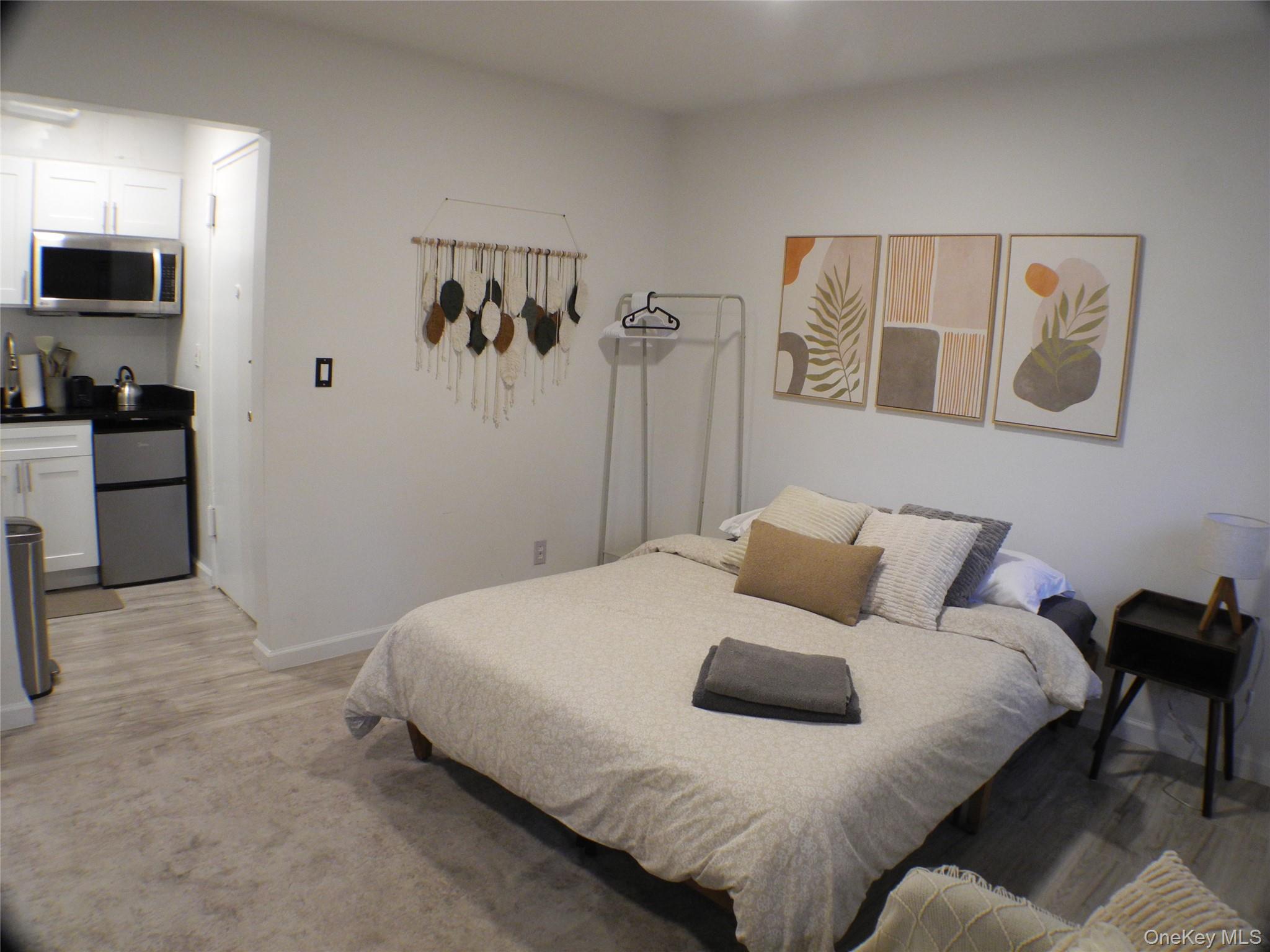 252 E 33 Street E – For Sale photo 9