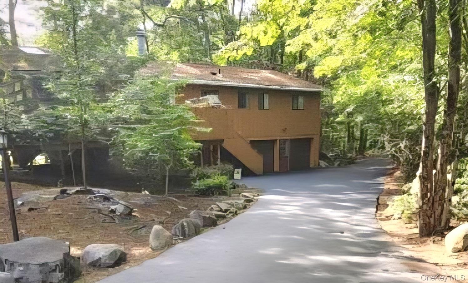 63 Pebble Path – For Sale