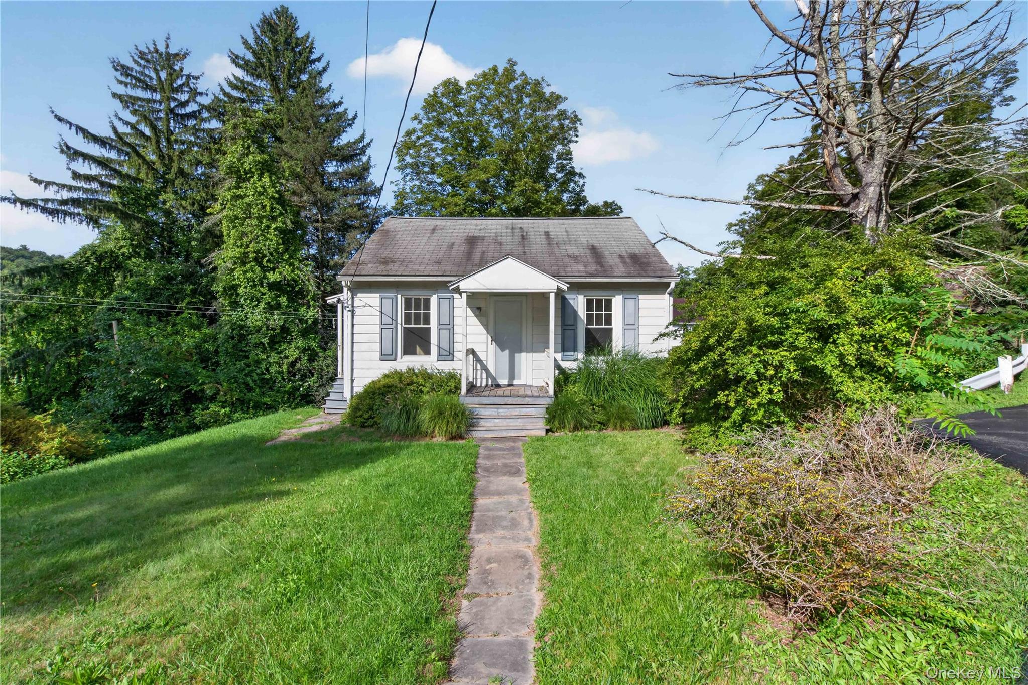 15 Hallihans Hill Road – For Sale