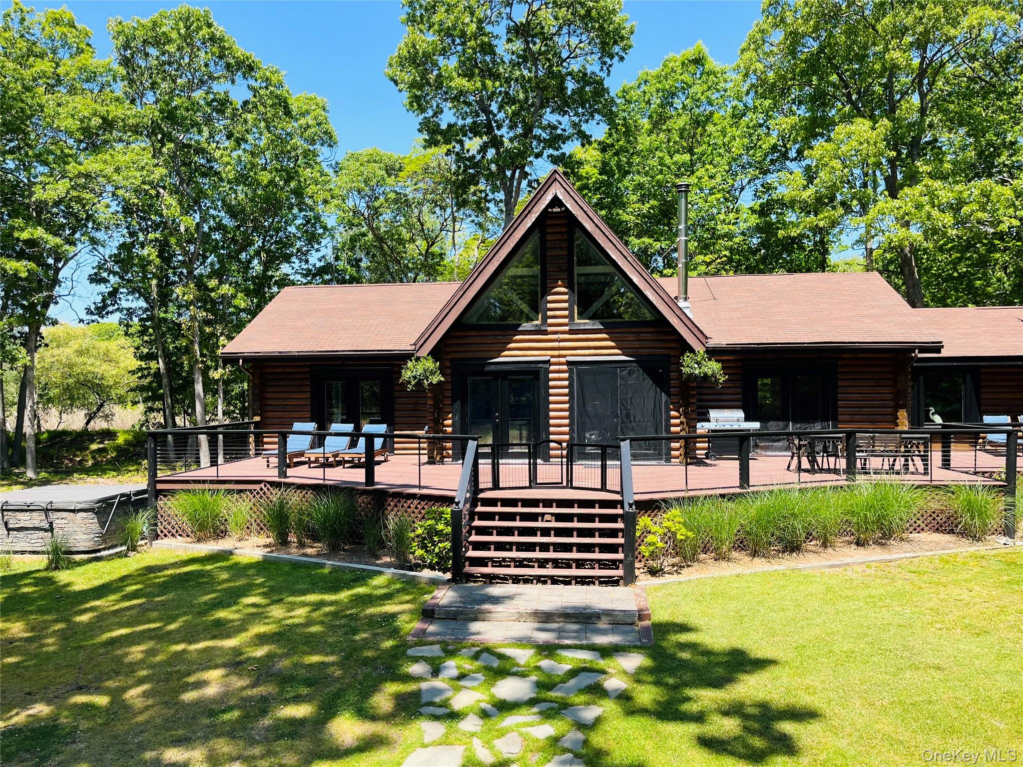 1710 Gull Pond – For Sale