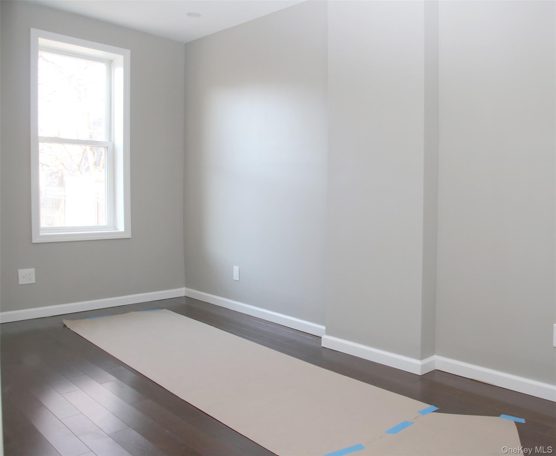 1438 E 95 Street – For Sale photo 7