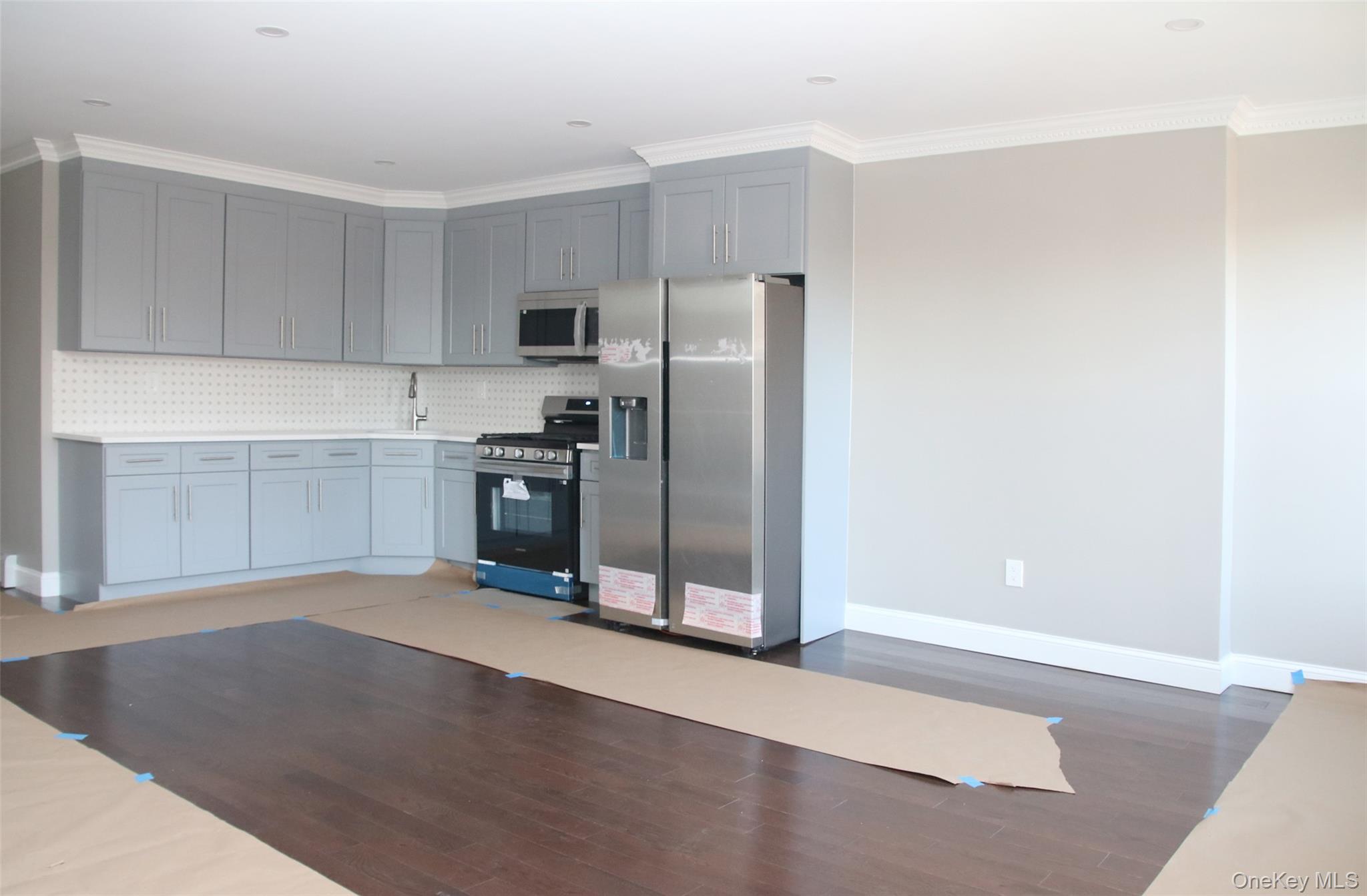 1438 E 95 Street – For Sale photo 17