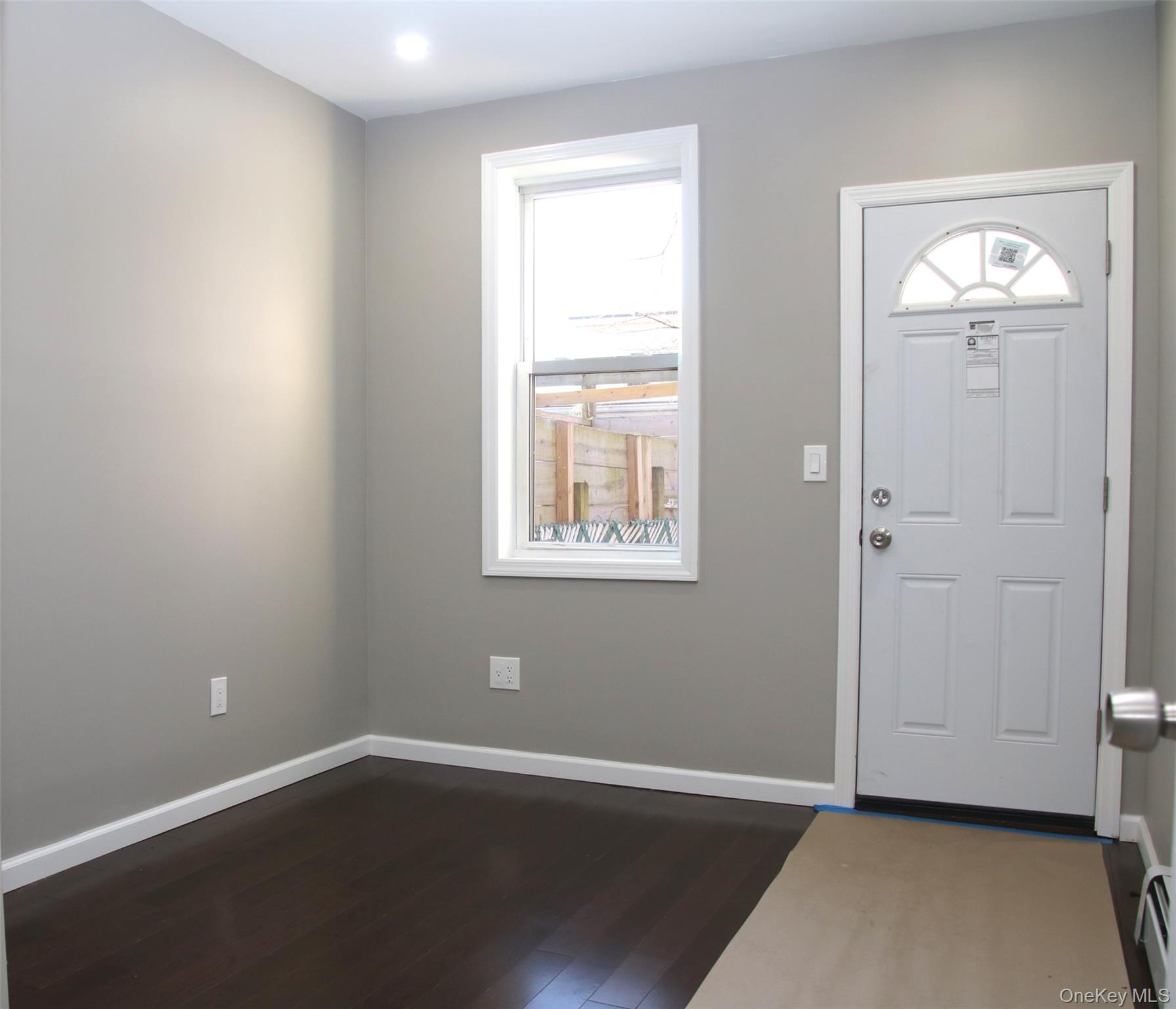 1438 E 95 Street – For Sale photo 8