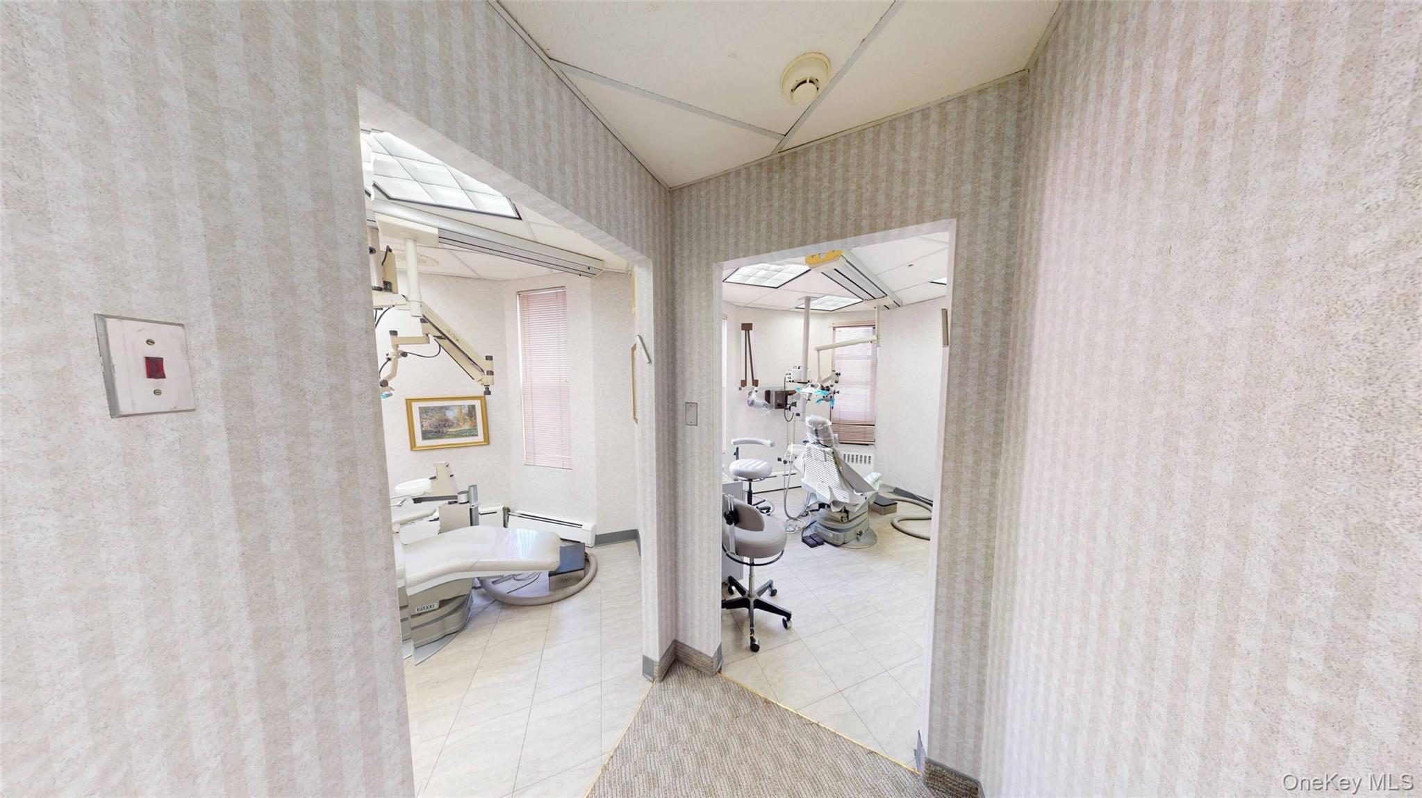 1718 E 17th Street, Unit 1 photo 8