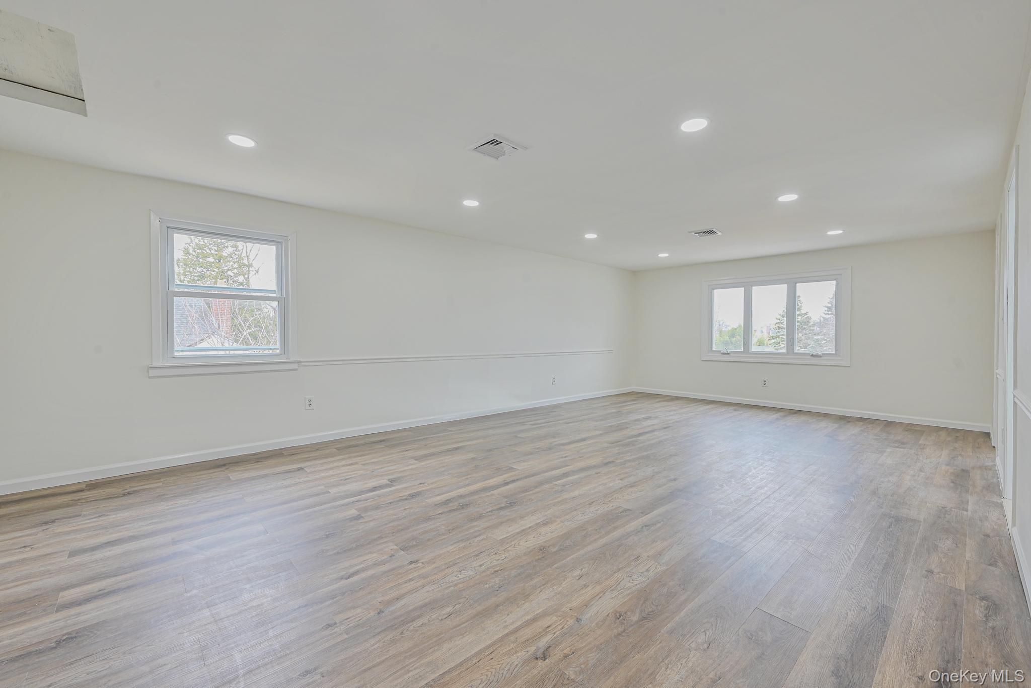 100 Morris Parkway – For Sale photo 14