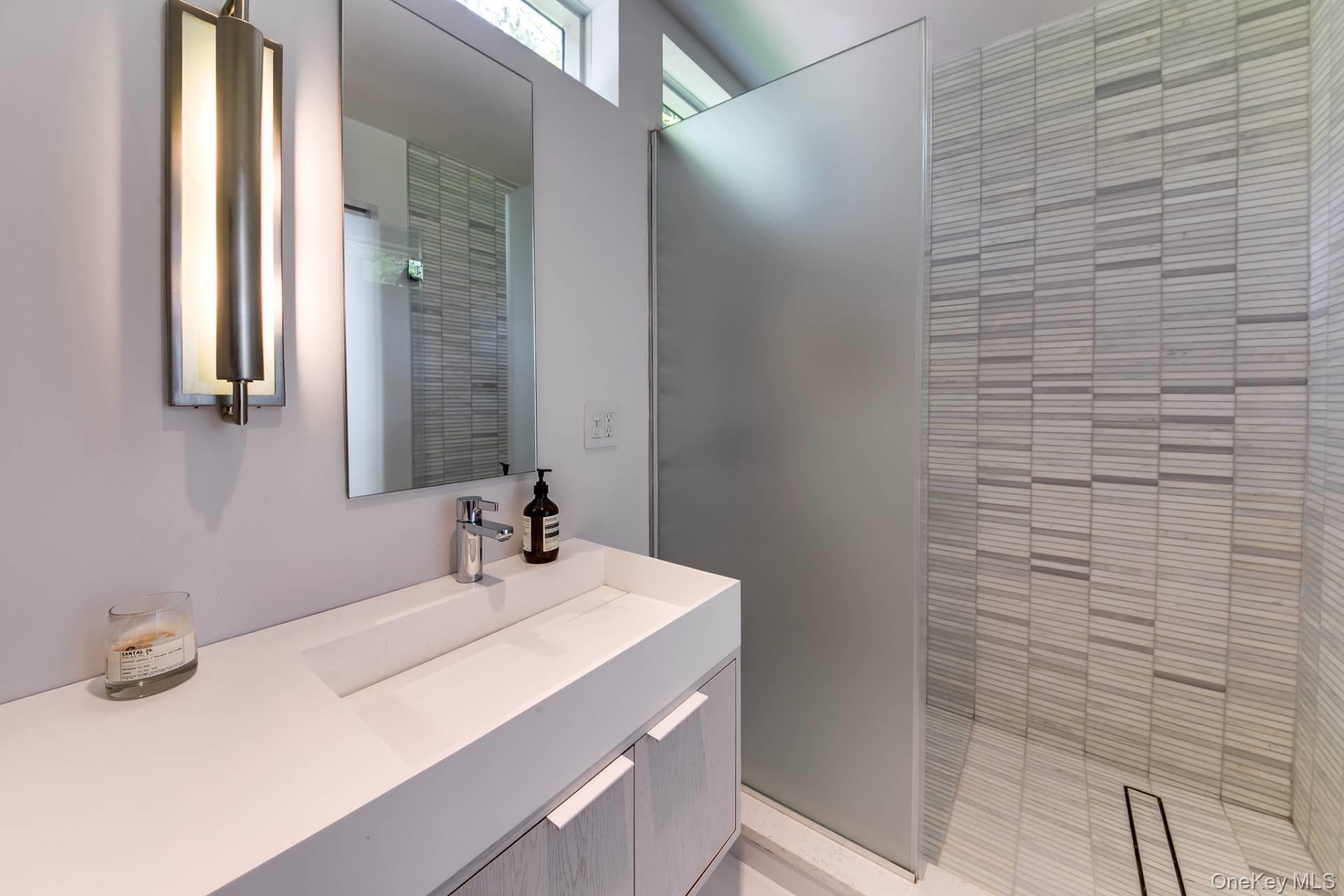 189 Swamp Road – For Rent photo 17