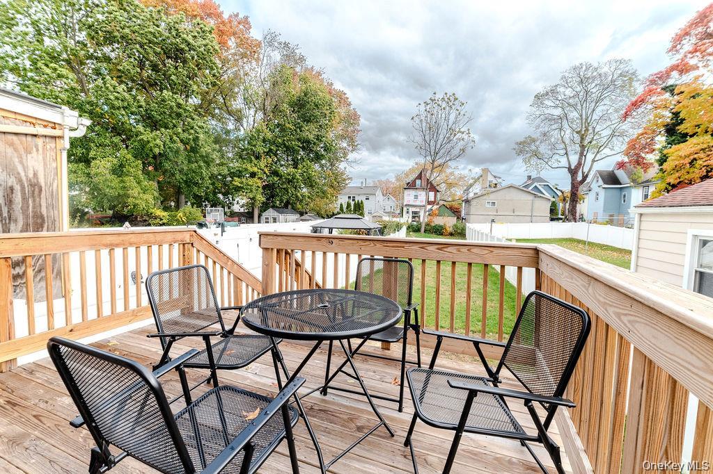 327 Mundy Lane – For Sale photo 21
