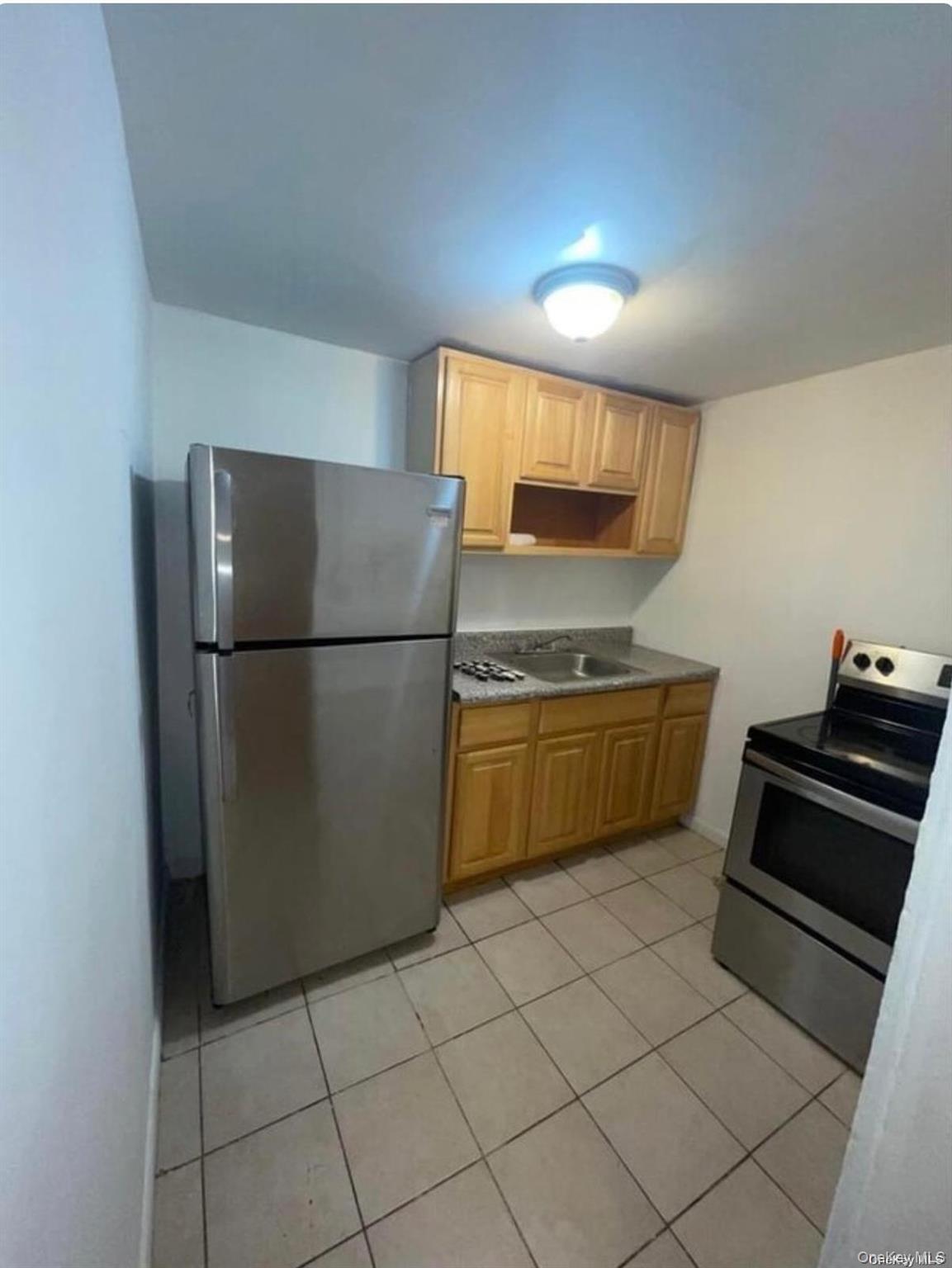 686 E 223rd Street, Unit B photo 3