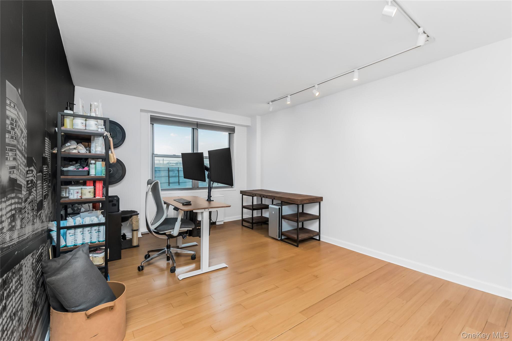 2500 Johnson Avenue, Unit 15G photo 12