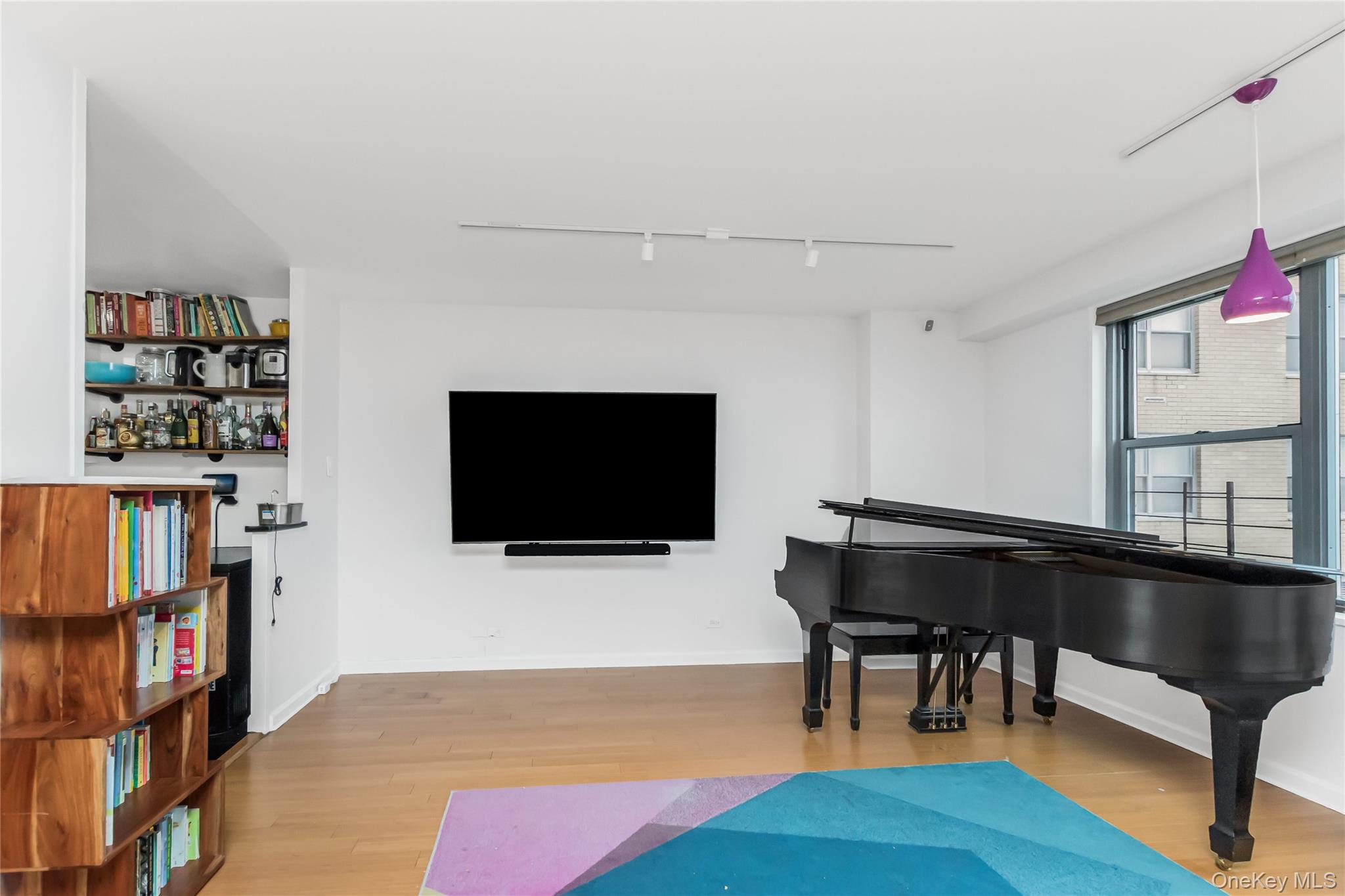 2500 Johnson Avenue, Unit 15G photo 3