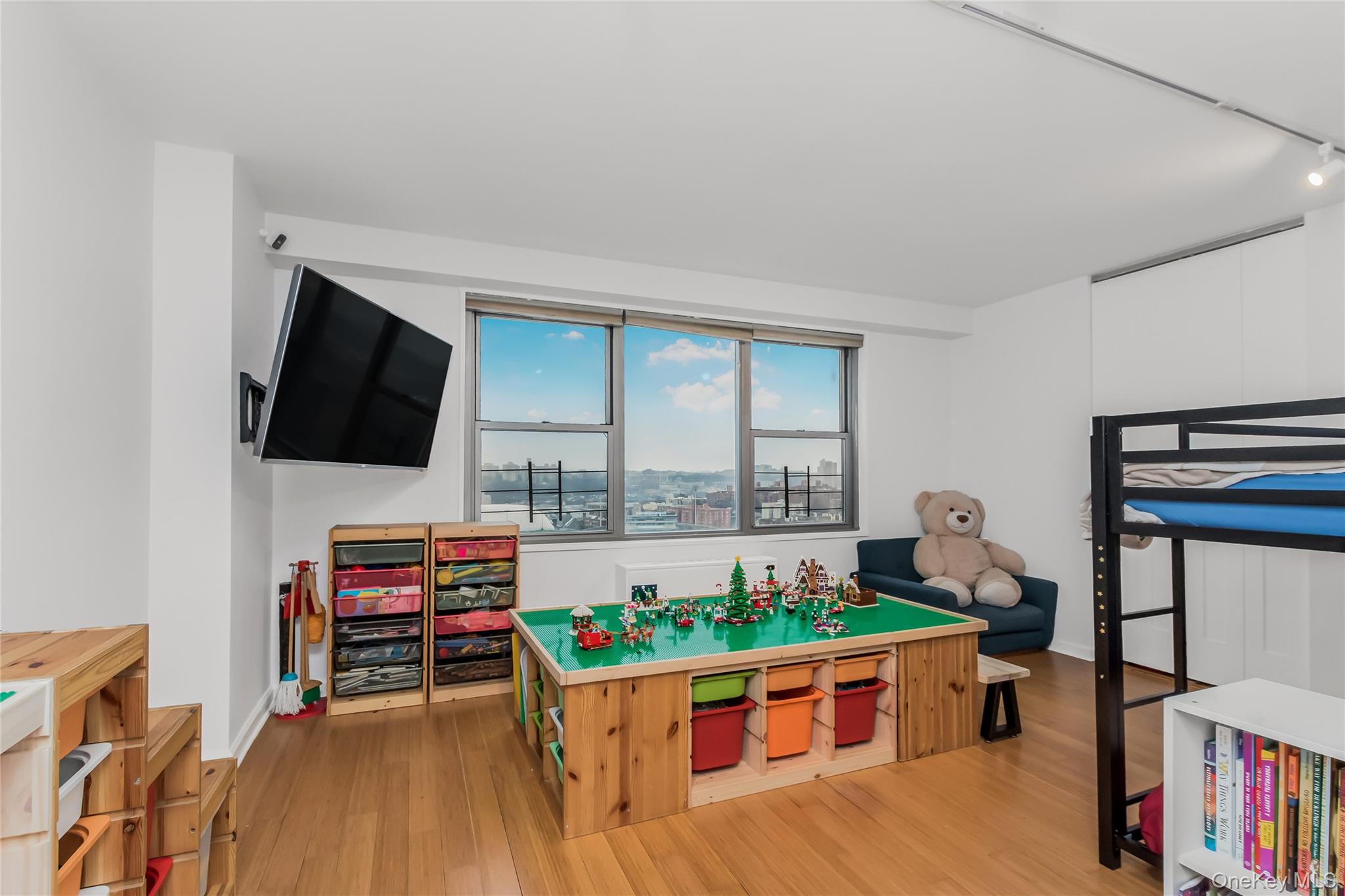 2500 Johnson Avenue, Unit 15G photo 10