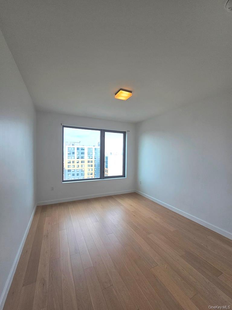 138-35 39th Avenue, Unit 12L photo 8