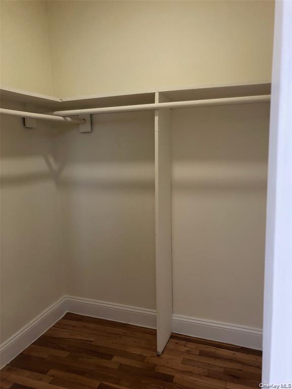 1296 Midland Avenue, Unit E4 photo 13