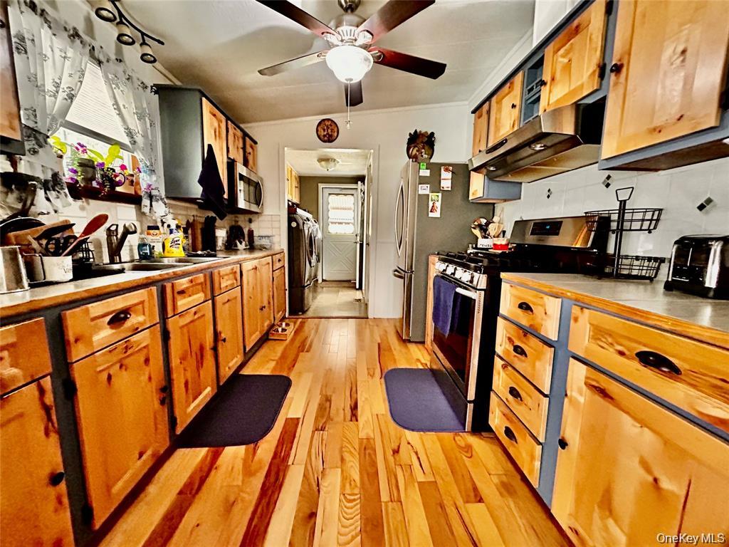 128 Brittany Terrace, Unit 128 photo 3