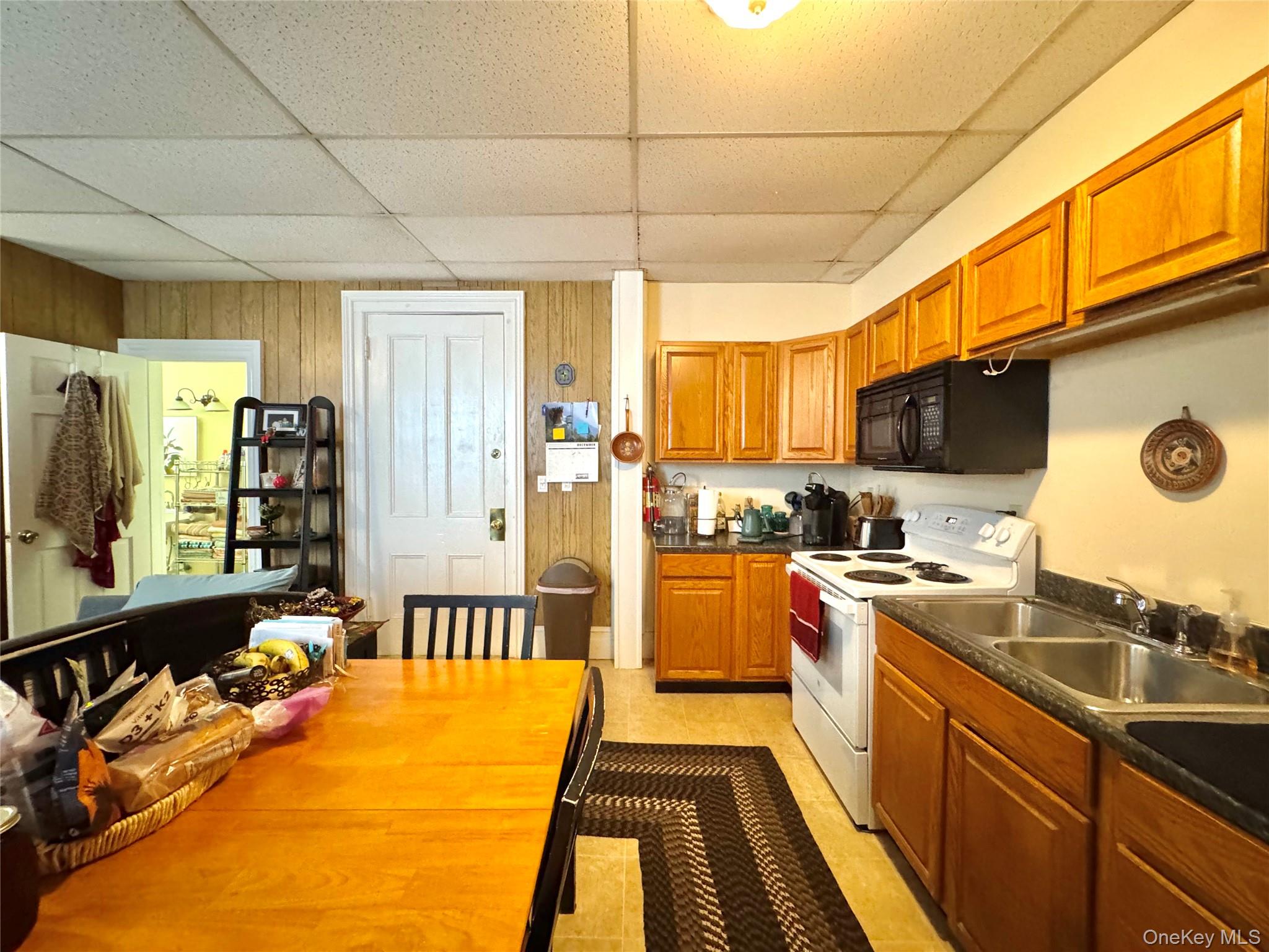 147-151 Grandview Avenue – For Sale photo 49