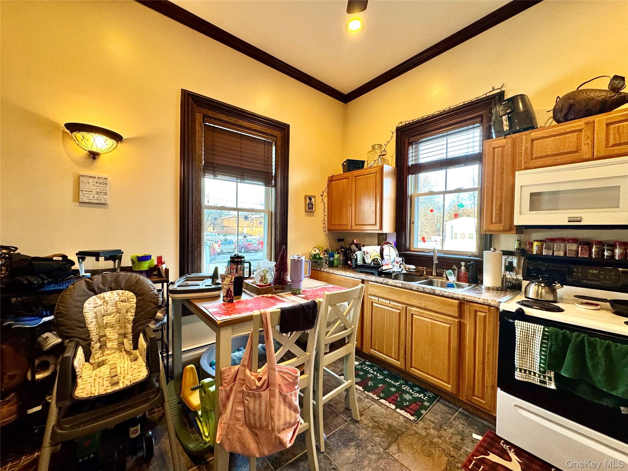 147-151 Grandview Avenue – For Sale photo 18