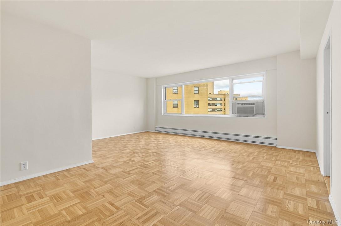 1 Fordham Hill Oval, Unit 16G