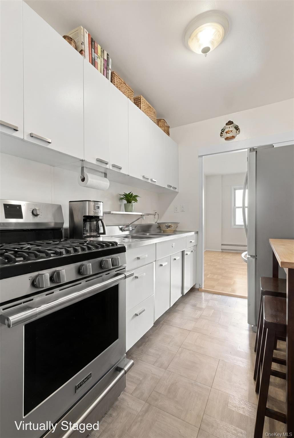 1 Fordham Hill Oval, Unit 16G photo 7