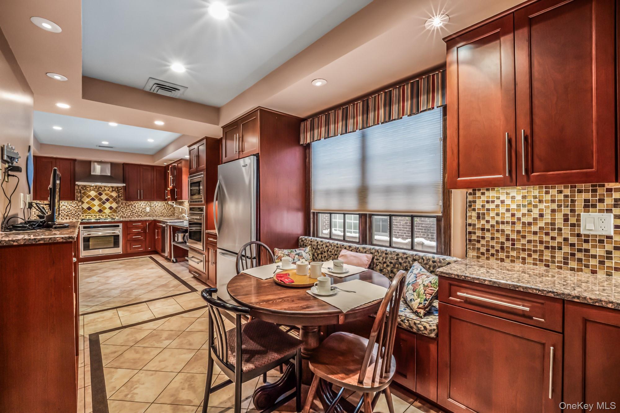 31 Puritan Avenue – For Sale photo 17