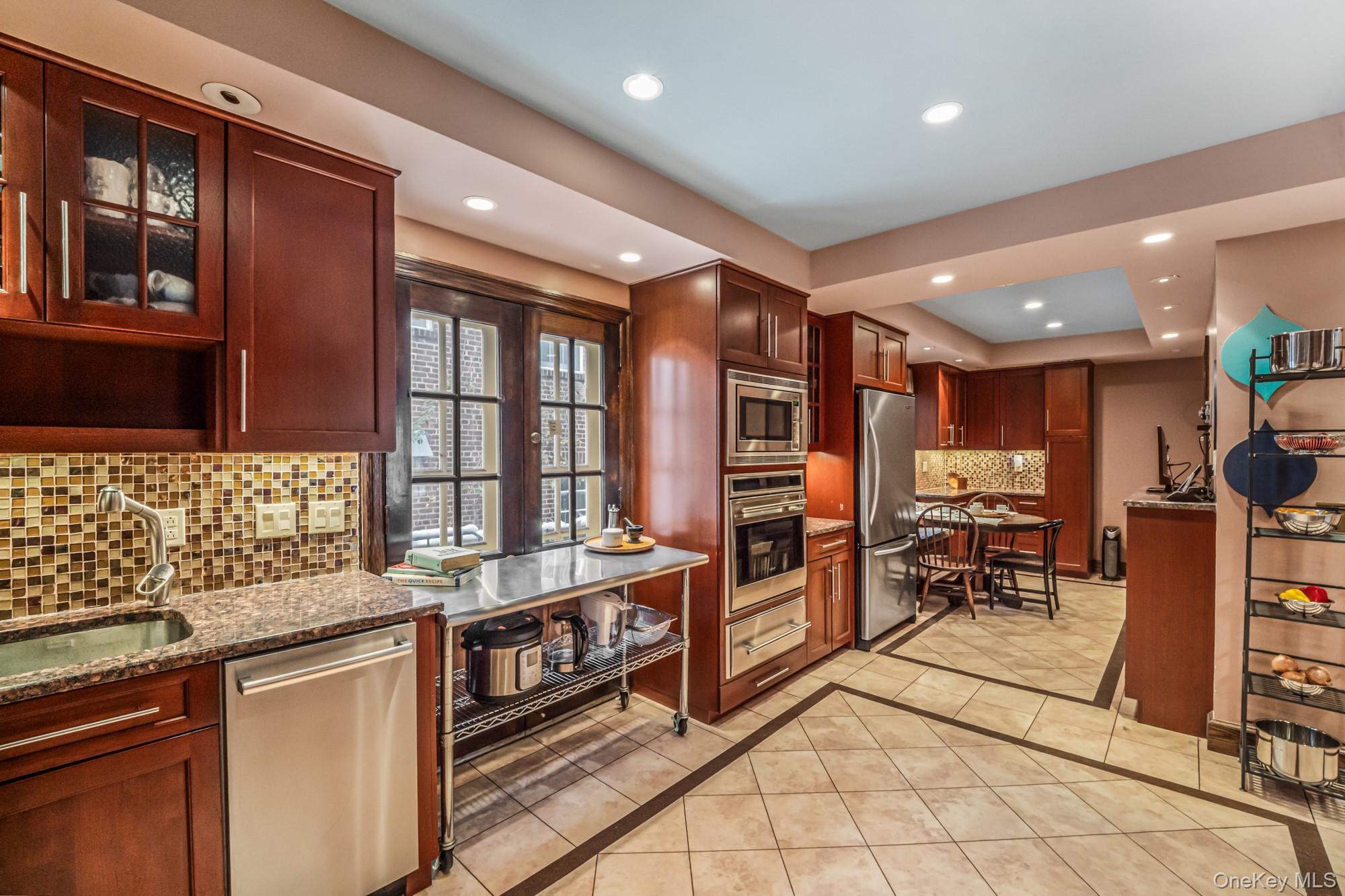 31 Puritan Avenue – For Sale photo 15