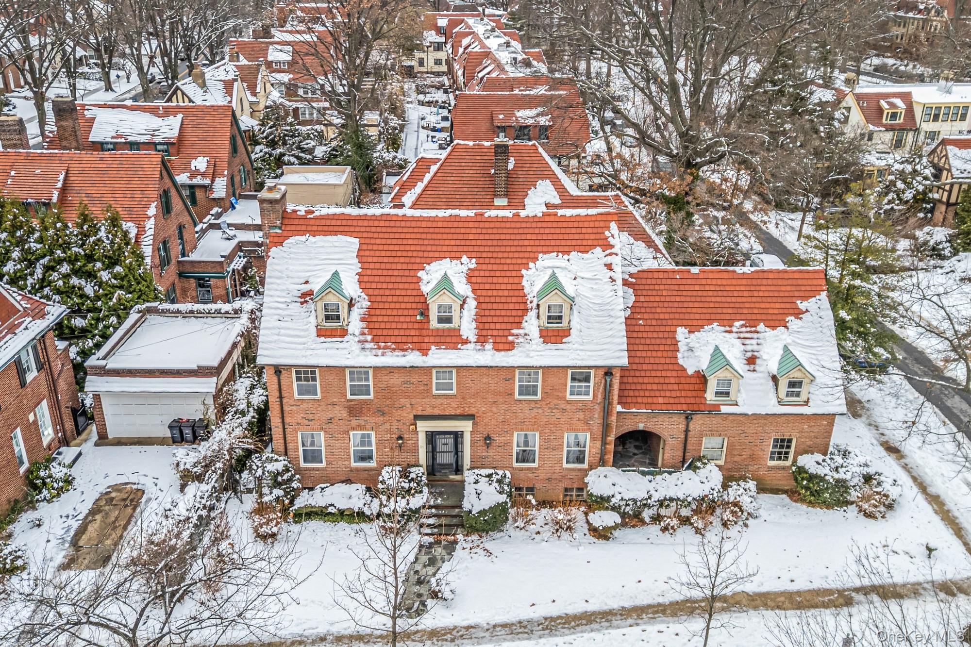 31 Puritan Avenue – For Sale