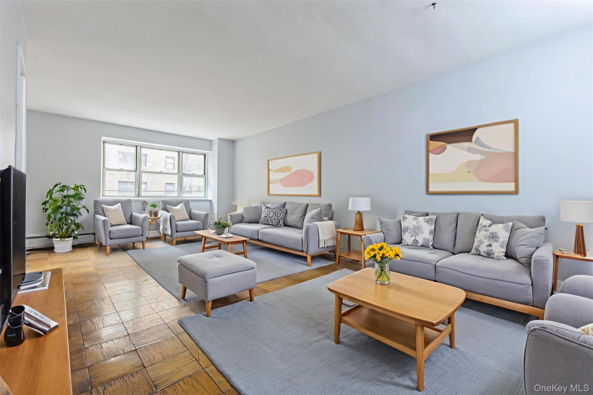99-10 60th Avenue, Unit 1A photo 2