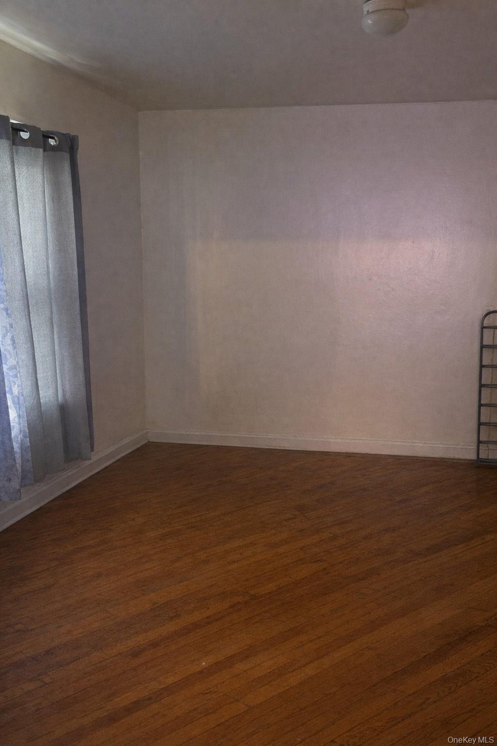 118-18 190th Street – For Sale photo 9