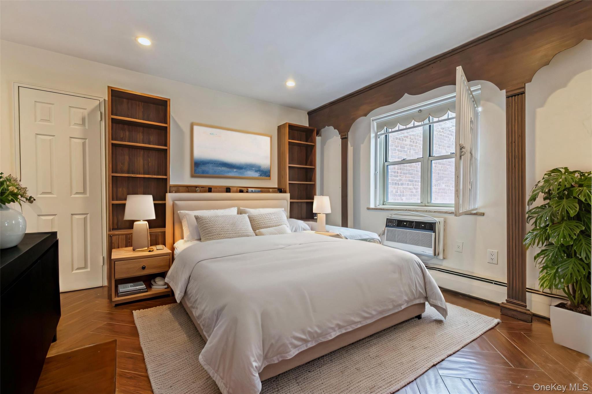 99-10 60th Avenue, Unit 6E photo 6