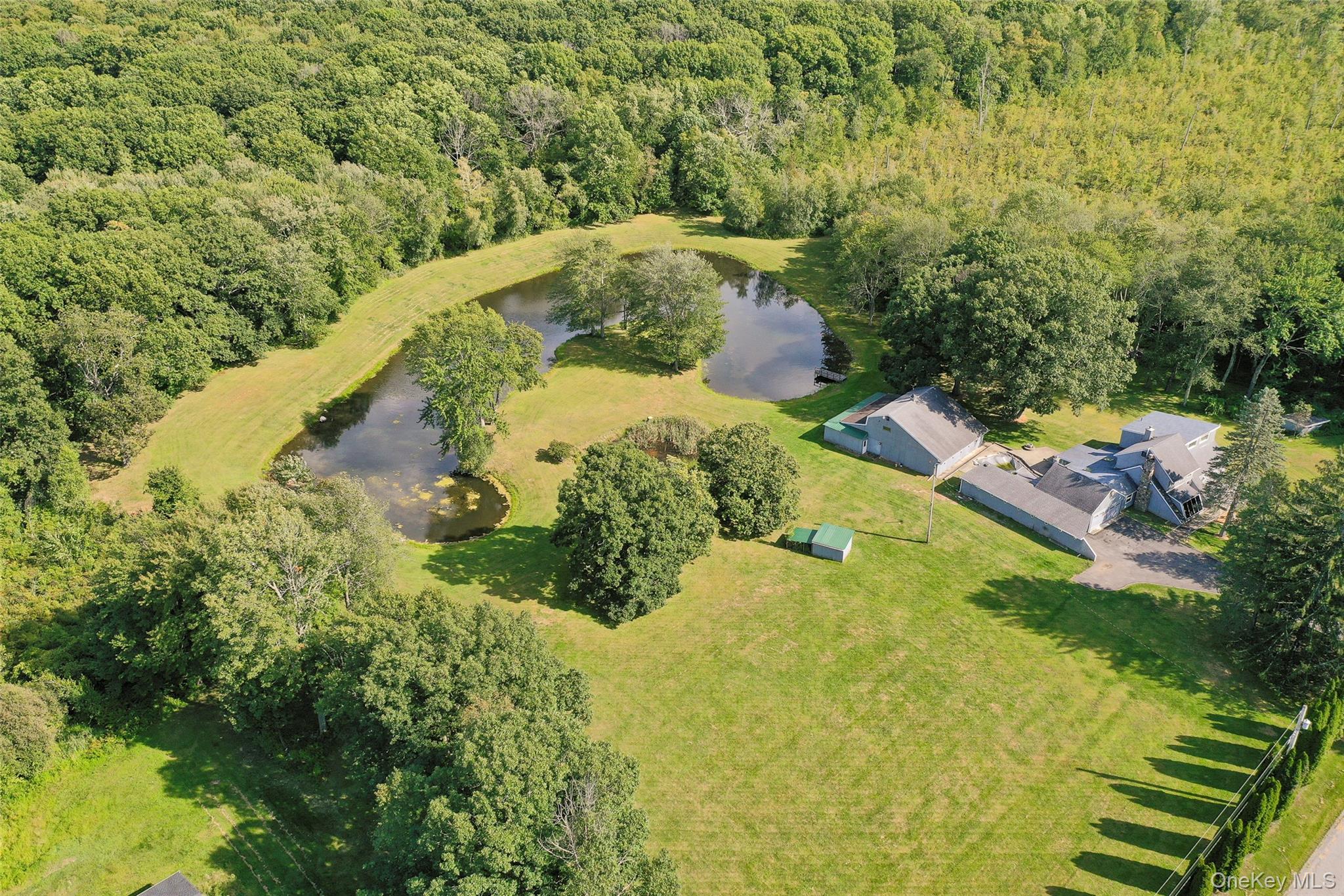 89 Deer Pond Road – For Sale photo 2