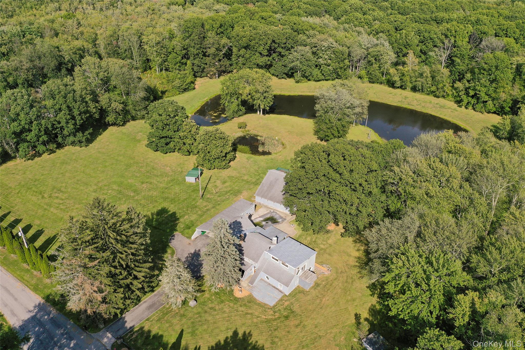 89 Deer Pond Road – For Sale