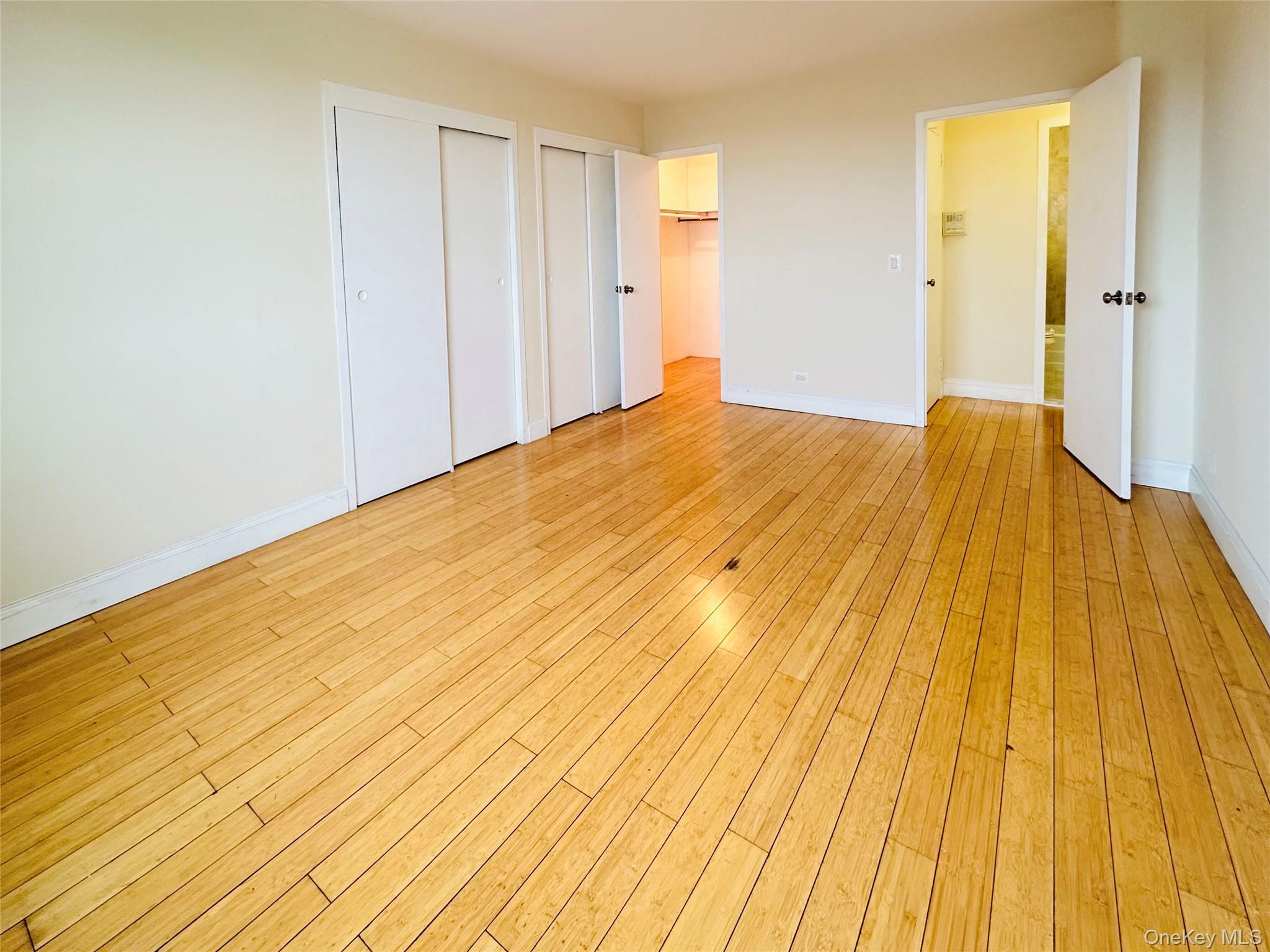 880 Boynton Avenue, Unit 18A photo 19