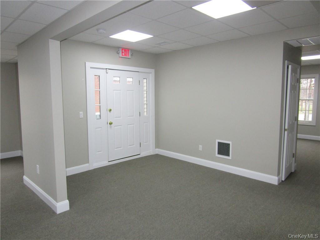 1952 Commerce Street – For Sale photo 10