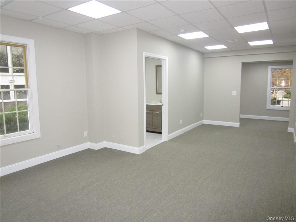 1952 Commerce Street – For Sale photo 13