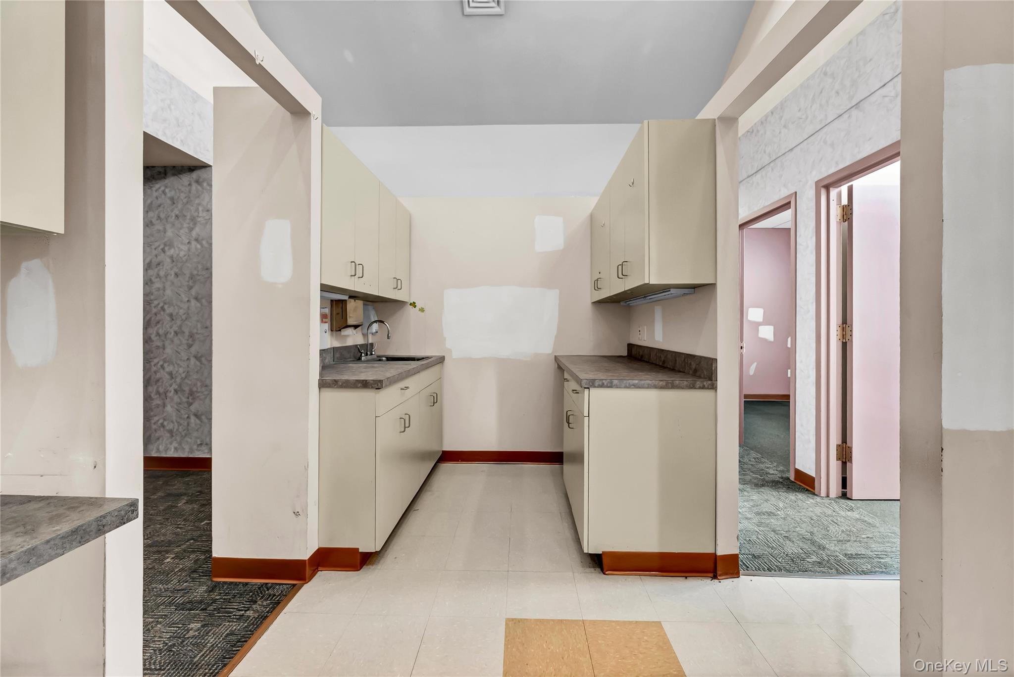 48 Route 6, Unit 103 photo 16
