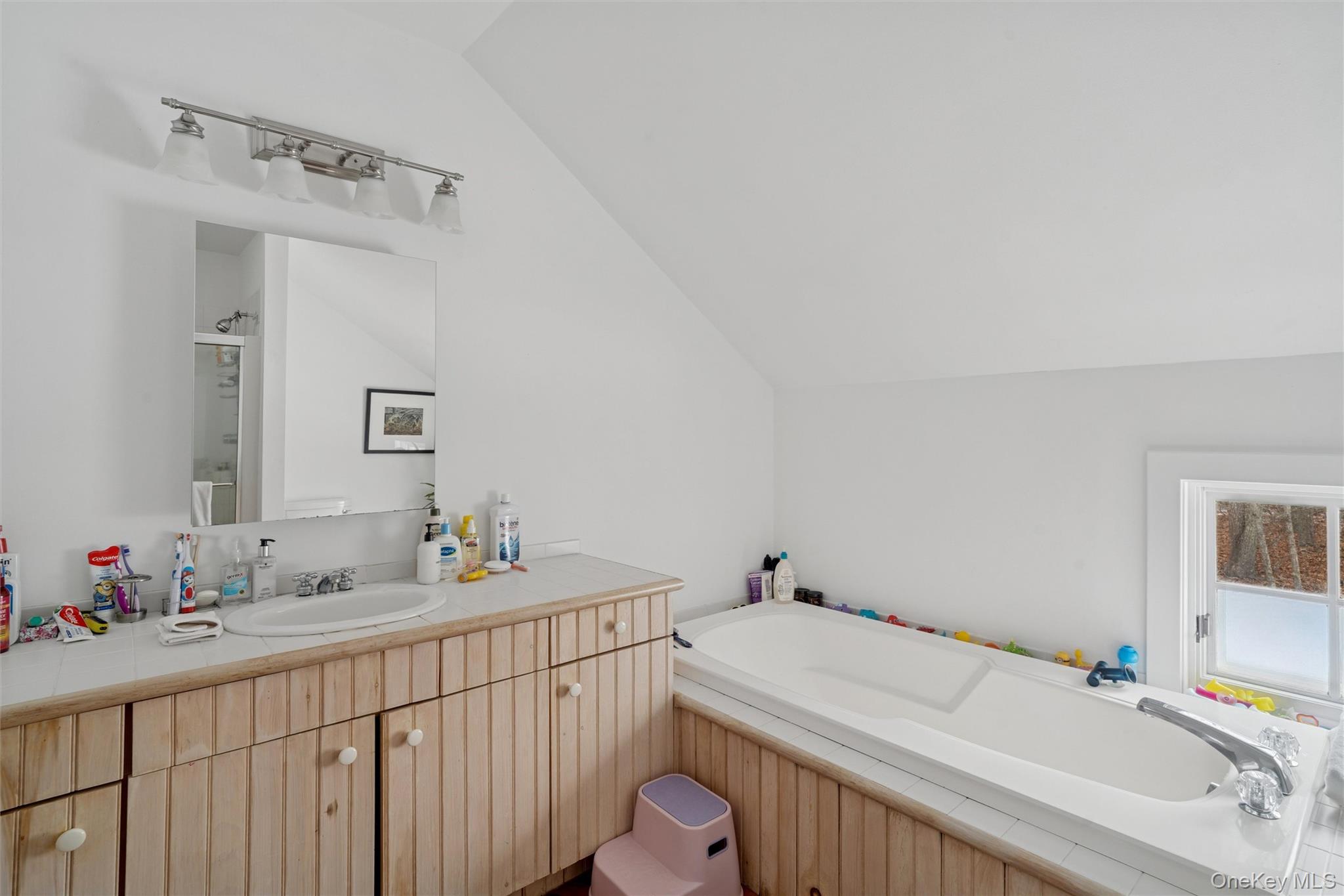 1008 Middle Line Hwy – For Rent photo 20