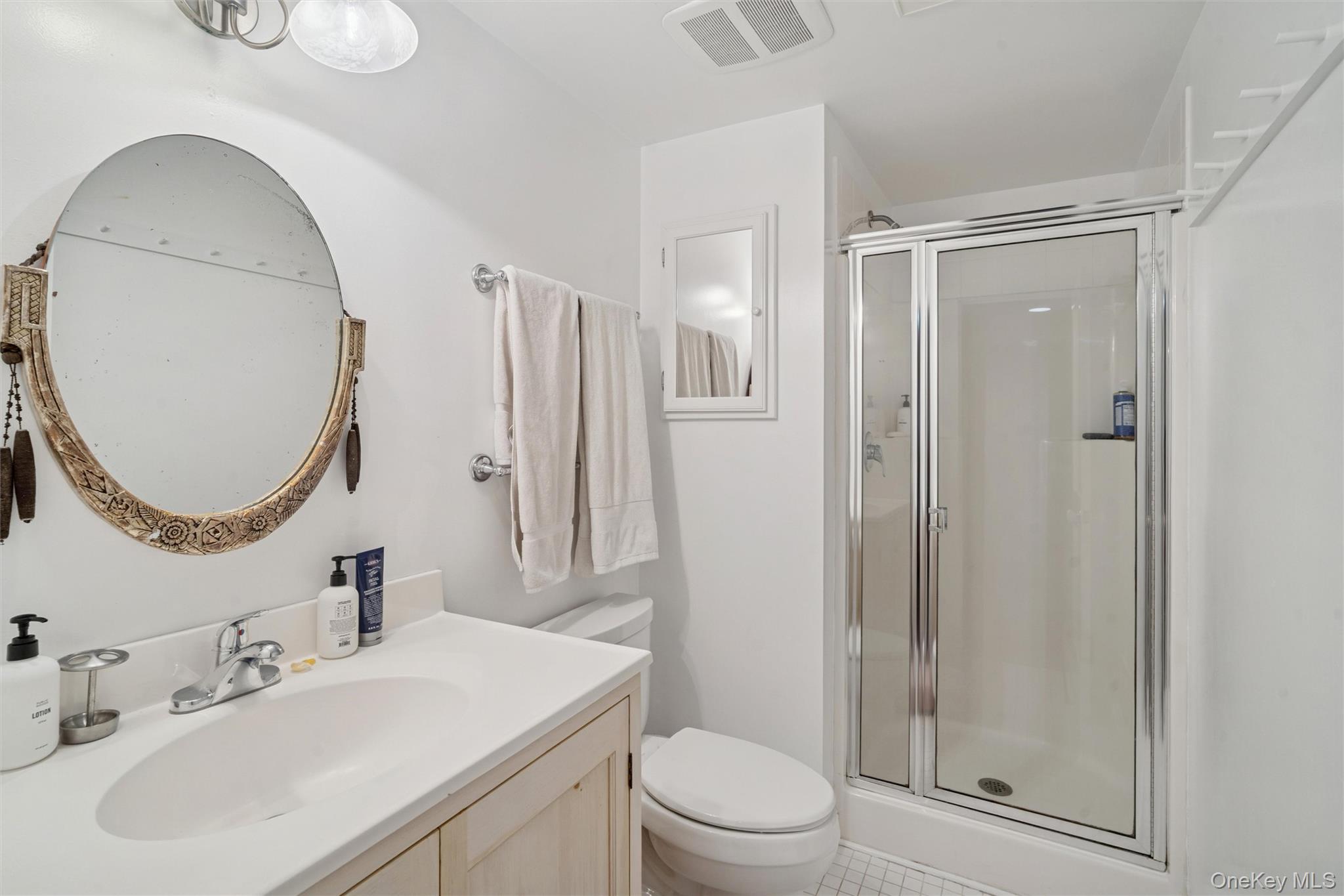 1008 Middle Line Hwy – For Rent photo 19