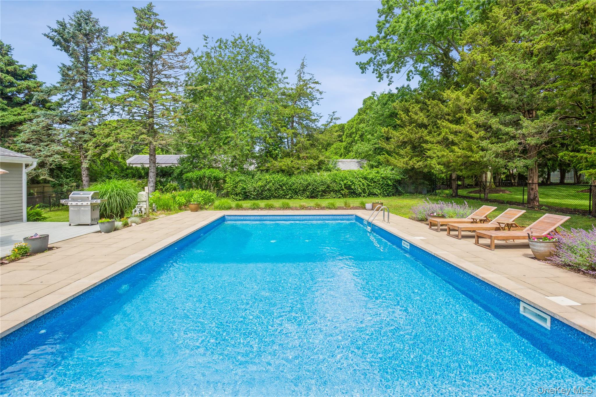 215 Northfield Lane – For Rent