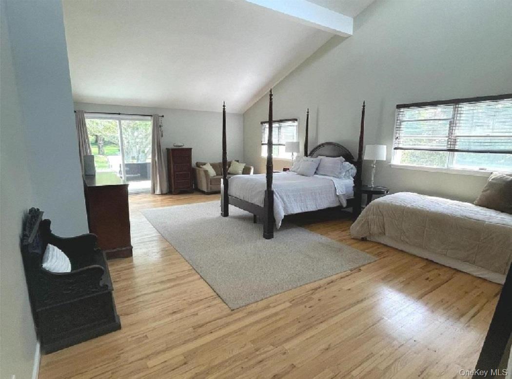 215 Northfield Lane – For Rent photo 13
