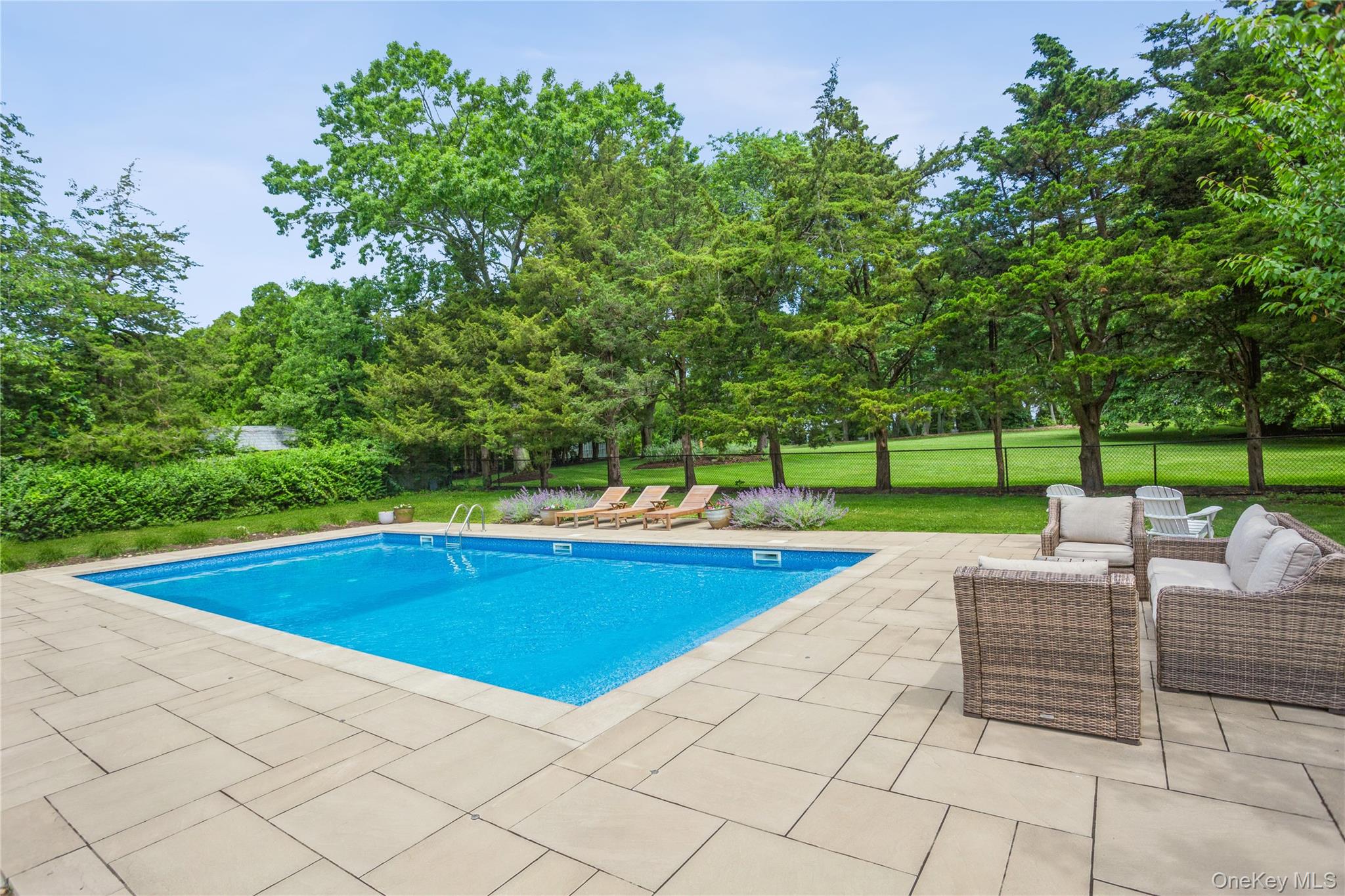 215 Northfield Lane – For Rent photo 4