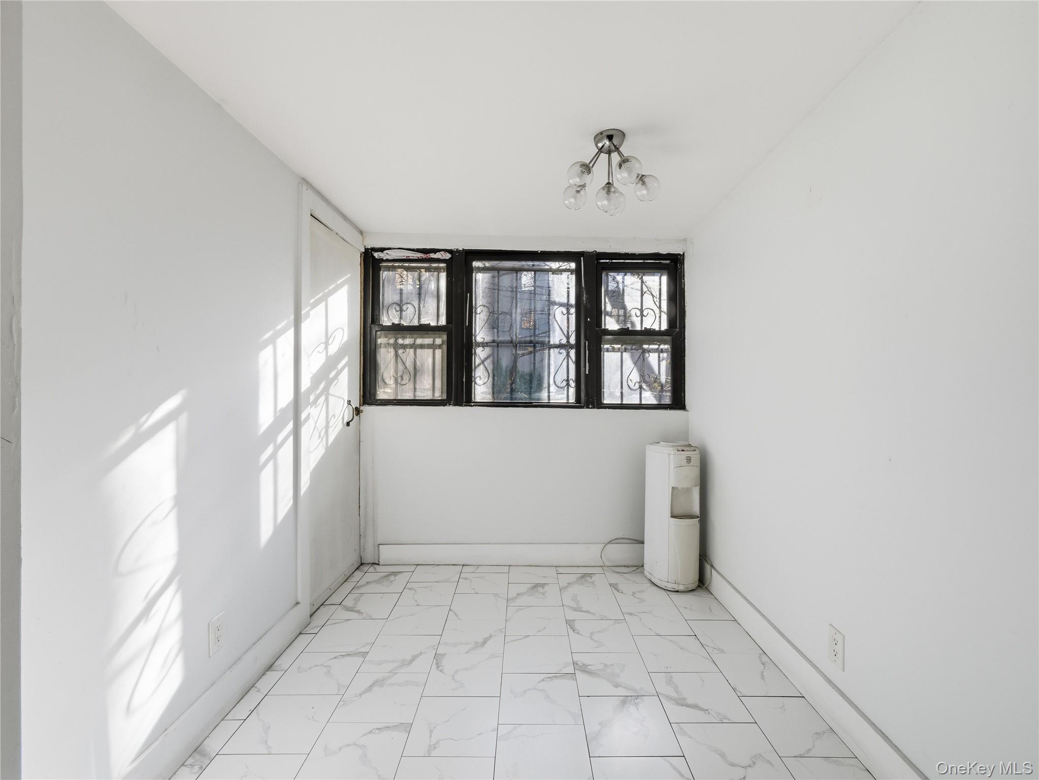 372 Parkside Avenue – For Sale photo 12