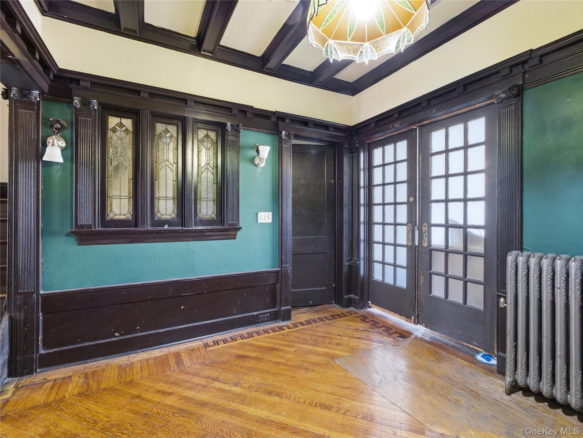 372 Parkside Avenue – For Sale photo 21