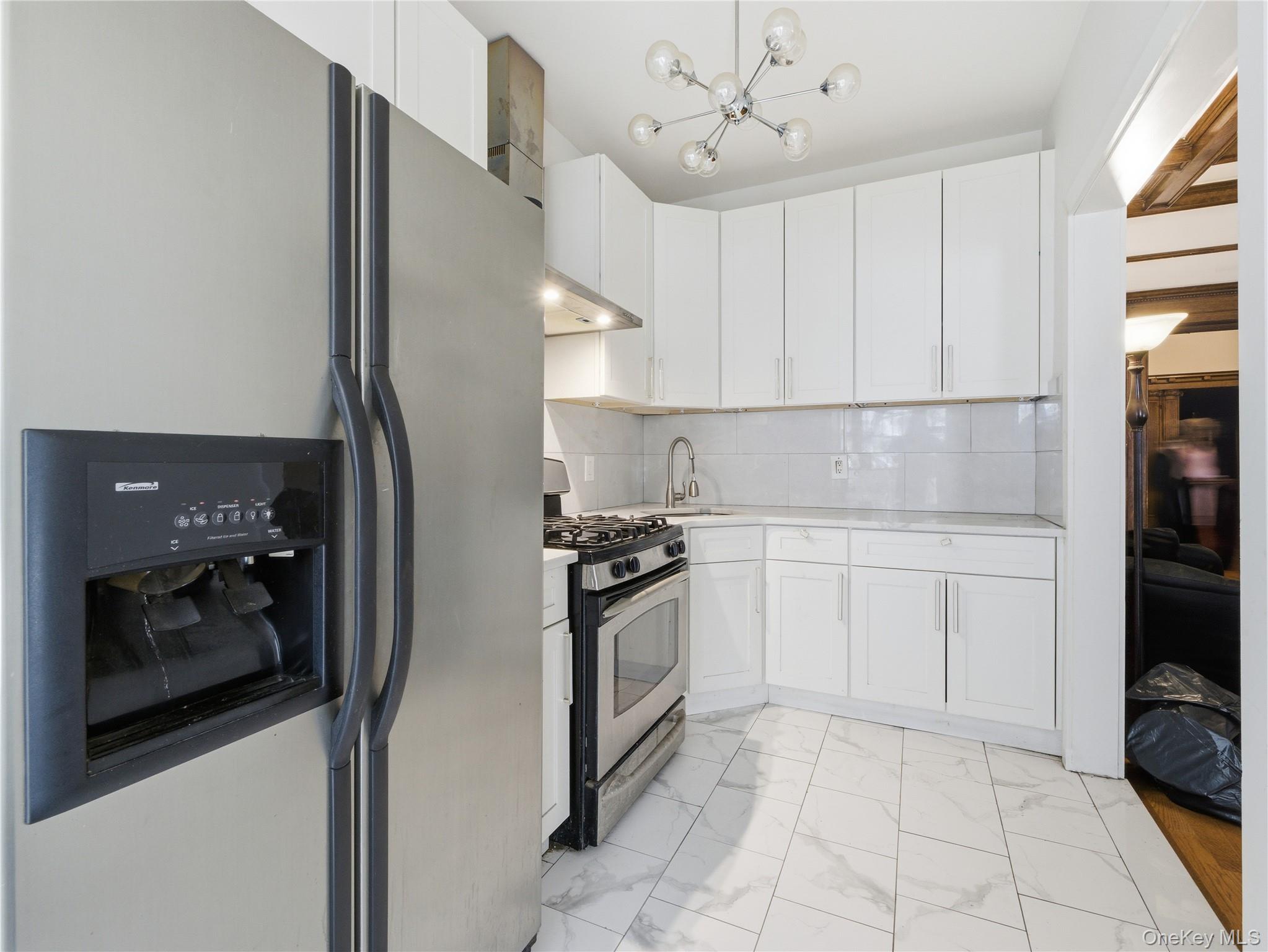 372 Parkside Avenue – For Sale photo 35