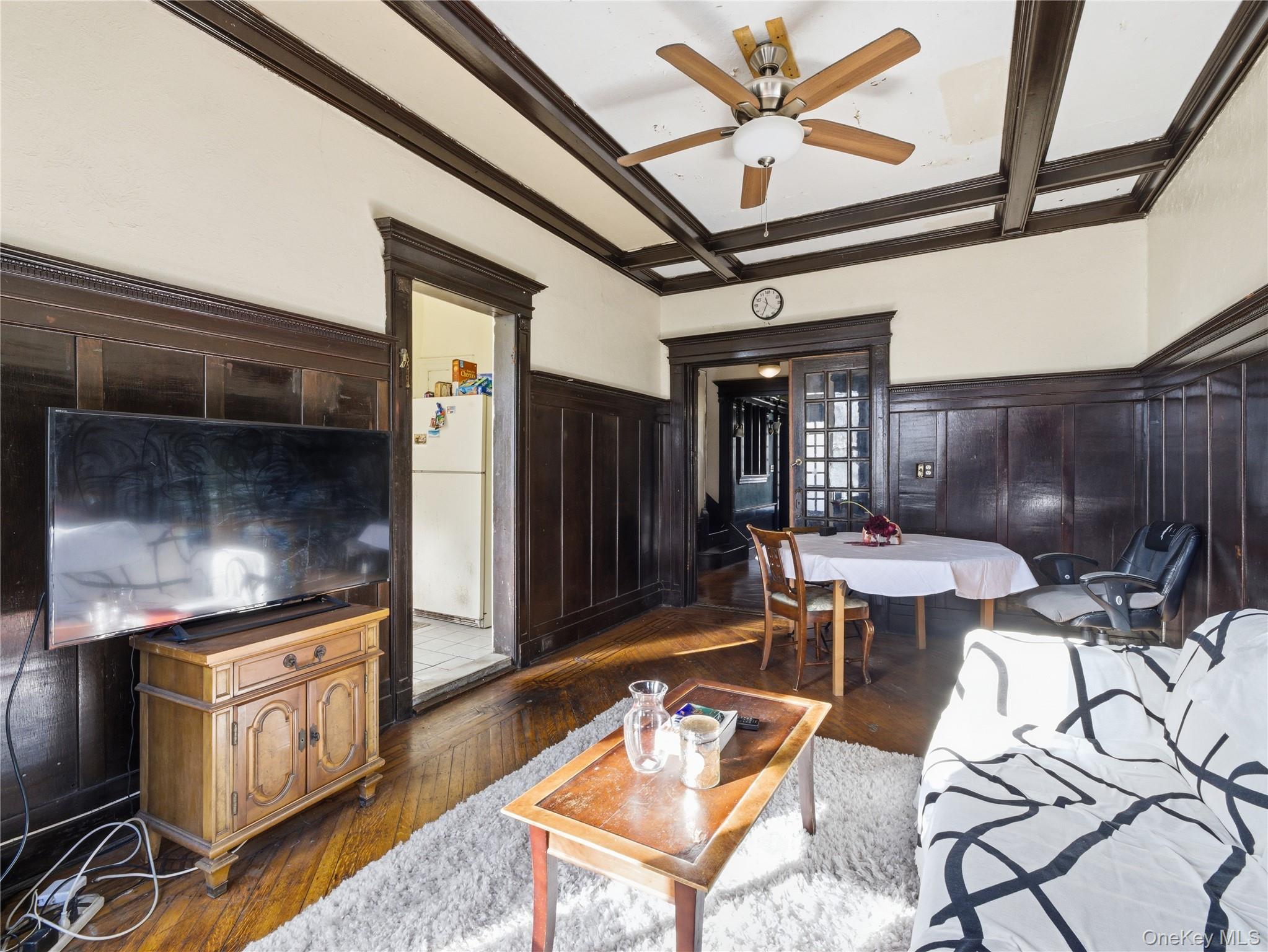 372 Parkside Avenue – For Sale photo 24